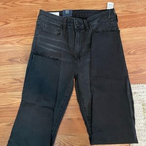 Gap Universal Jeggings